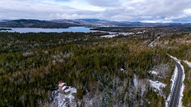 $459,000 | 80 Wilsons Mills Road, Oquossoc, ME 04964
