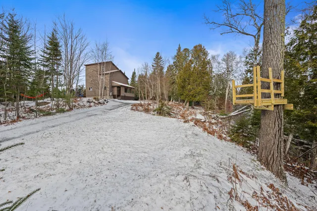 $459,000 | 80 Wilsons Mills Road, Oquossoc, ME 04964