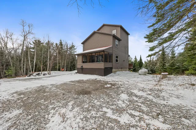 $459,000 | 80 Wilsons Mills Road, Oquossoc, ME 04964