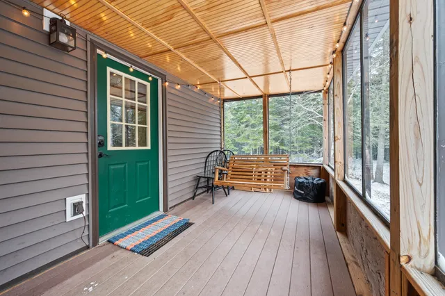 $459,000 | 80 Wilsons Mills Road, Oquossoc, ME 04964