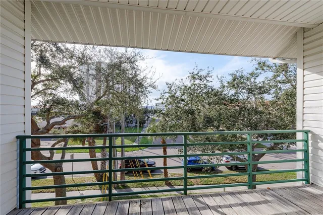 $4,250 | 320 Island Way, Unit 209, Clearwater Beach, FL 33767