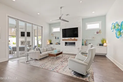 $998,000 | 610 Elysian Fields Drive, Lafayette, LA 70508