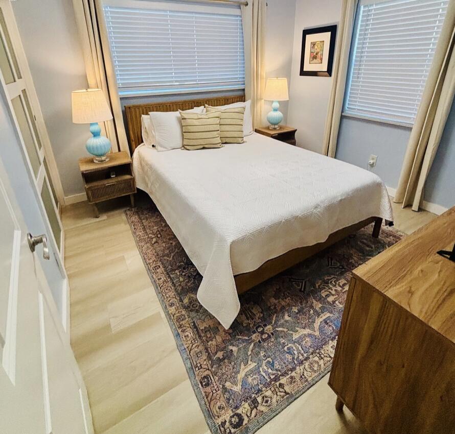 115 West 31st Court Riviera Beach, FL 33404 - Photo 7 of 21 Guest Room