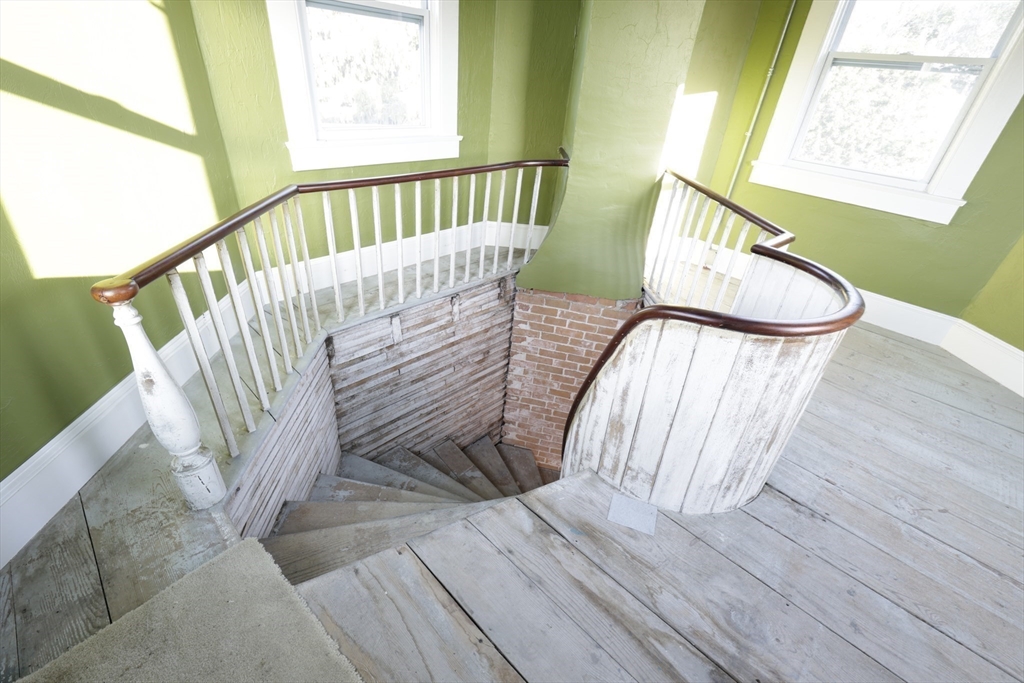89 Patriots Road Templeton, MA 01468 - Photo 15 of 16 Gallery Image 15