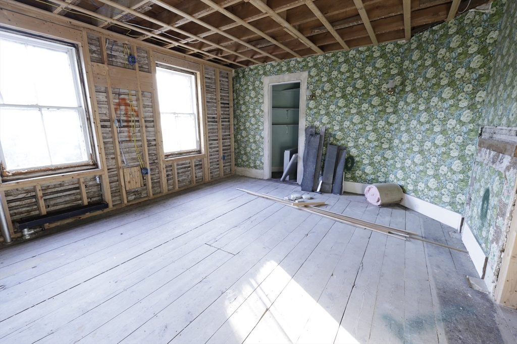 89 Patriots Road Templeton, MA 01468 - Photo 5 of 16 Gallery Image 5