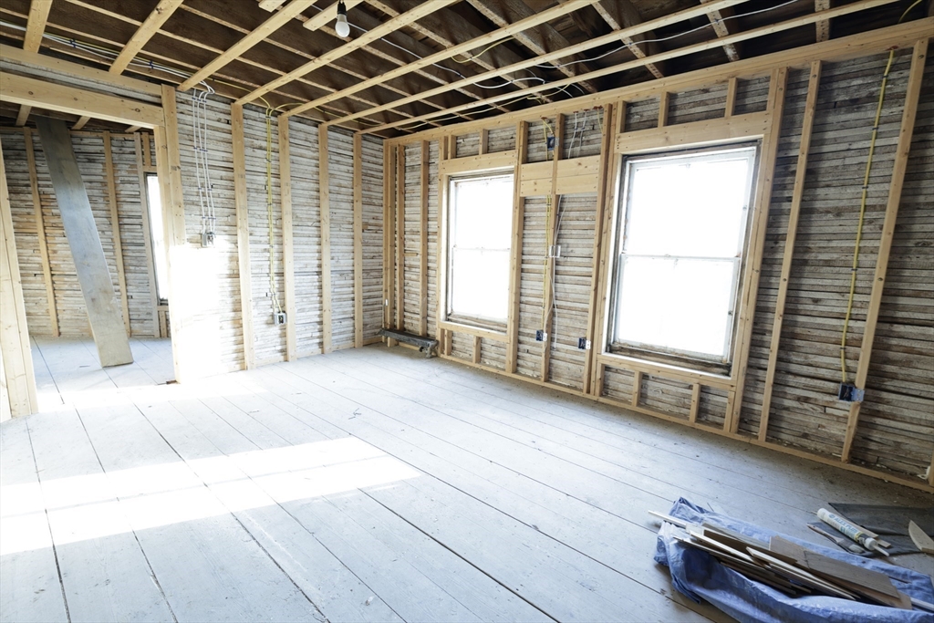 89 Patriots Road Templeton, MA 01468 - Photo 7 of 16 Gallery Image 7