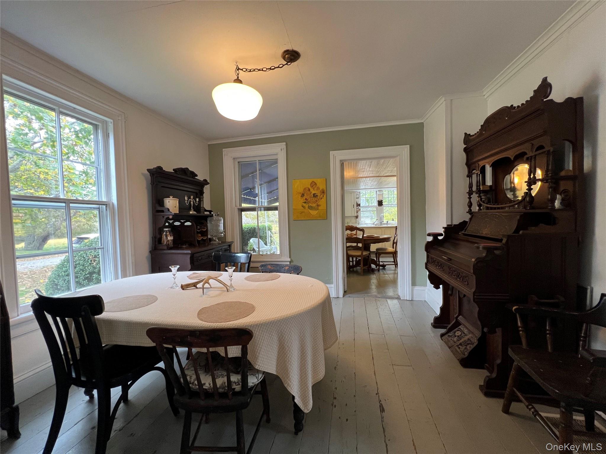 11930 Main Road East Marion, NY 11939 - Photo 3 of 11