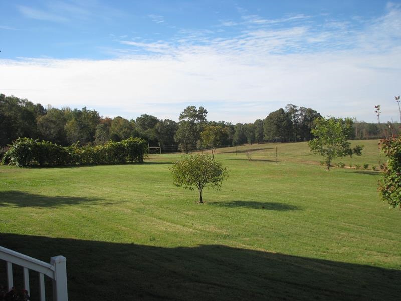 1621 North Green River Road Gaffney, SC 29341 - Photo 1 of 25