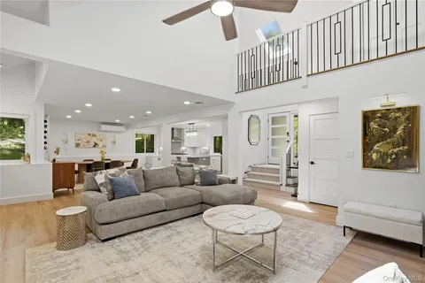 $1,099,000 | 61 Cliffside Lane, Mount Kisco, NY 10549