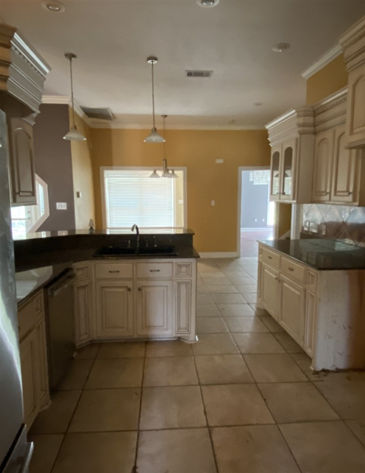 6335 Whitestone Road Jackson, MS 39206 - Photo 3 of 14 Photo 3