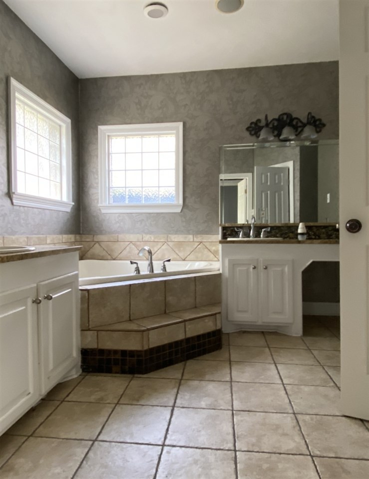 6335 Whitestone Road Jackson, MS 39206 - Photo 4 of 14 Photo 4