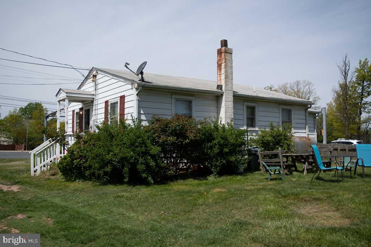 3723 West Ox Road Fairfax, VA 22033 - Photo 9 of 13