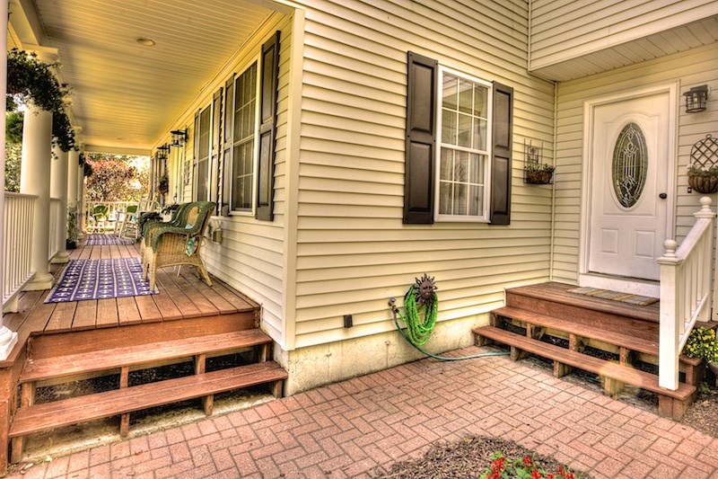 26 Kiley Way Coventry, RI 02816 - Photo 3 of 32 Gallery Image 3