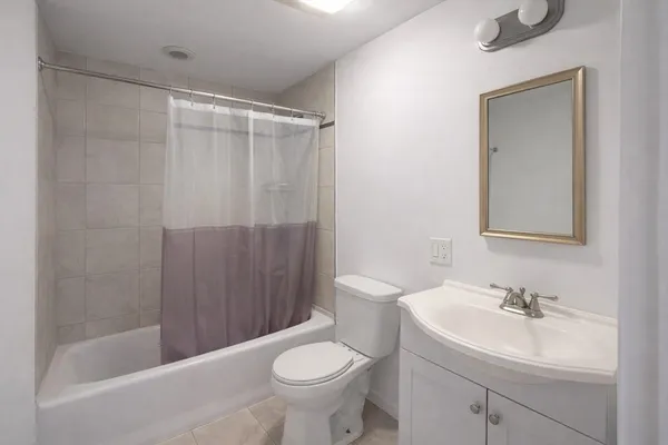 $2,550 | 94 Beacon Street, Unit 36, Somerville, MA 02143