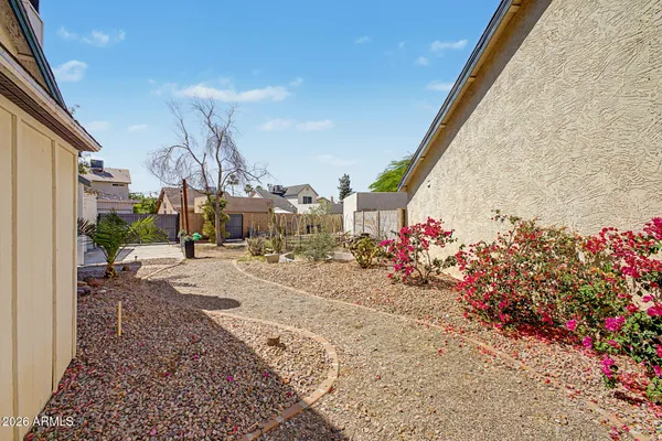 $365,000 | 16496 North 68th Avenue, Peoria, AZ 85382