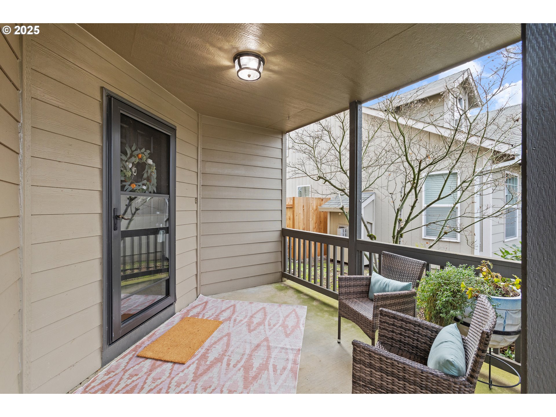 20794 Walnut Street Northeast Aurora, OR 97002 - Photo 3 of 36 Porch