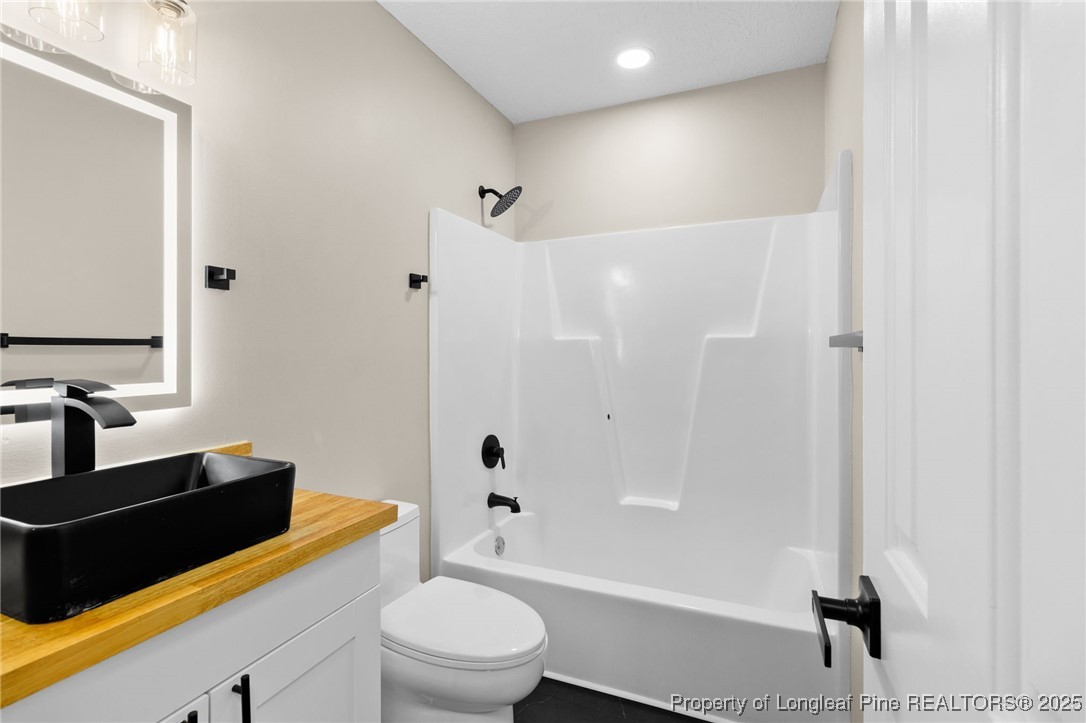 1720 Lyon Road Fayetteville, NC 28303 - Photo 16 of 31 Gallery Image 16
