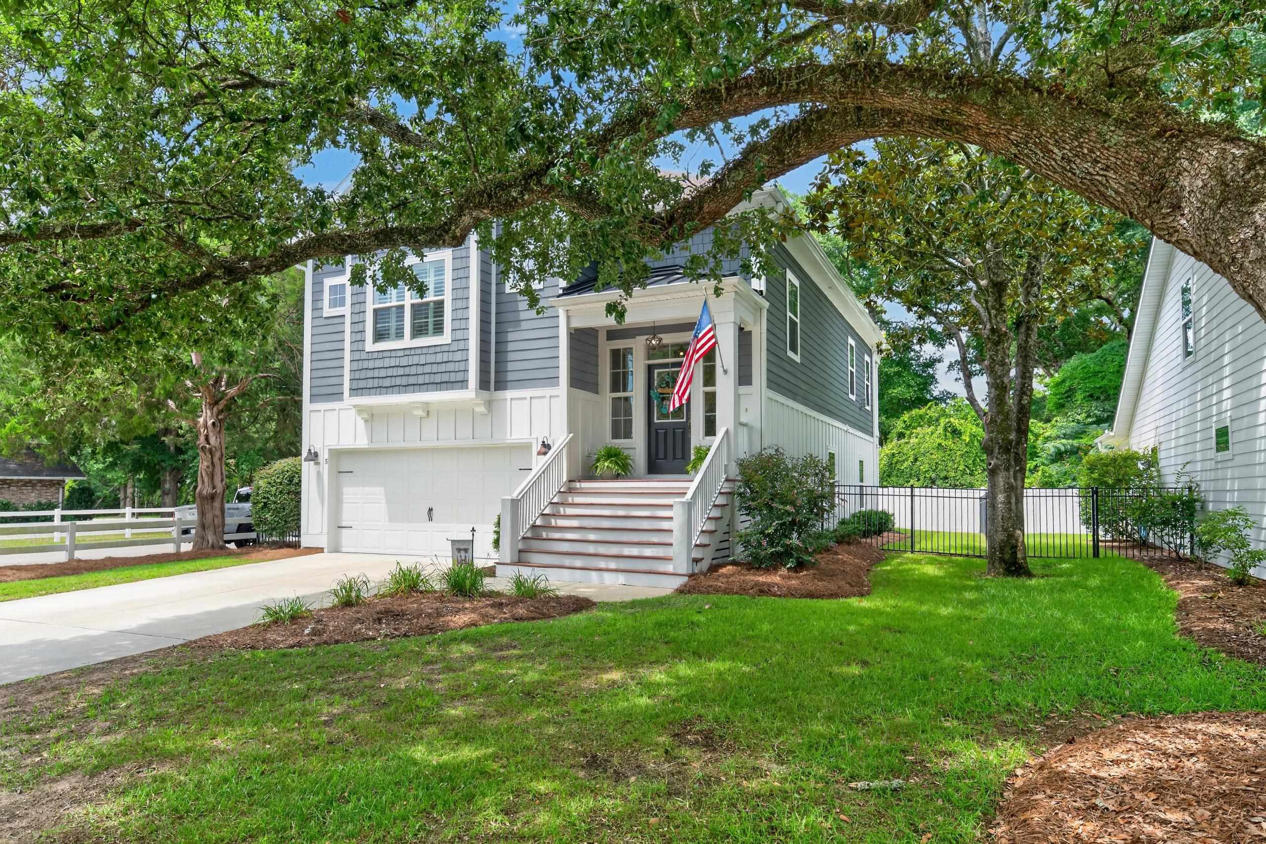 5 Turnbridge Court Murrells Inlet, SC 29576 - Photo 3 of 47 Gallery Image 3