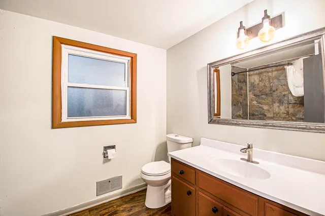 $225,000 | 2409 Victor Avenue, Lansing, MI 48911