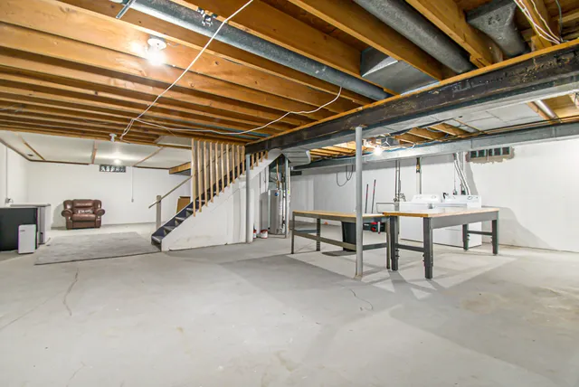 $225,000 | 2409 Victor Avenue, Lansing, MI 48911