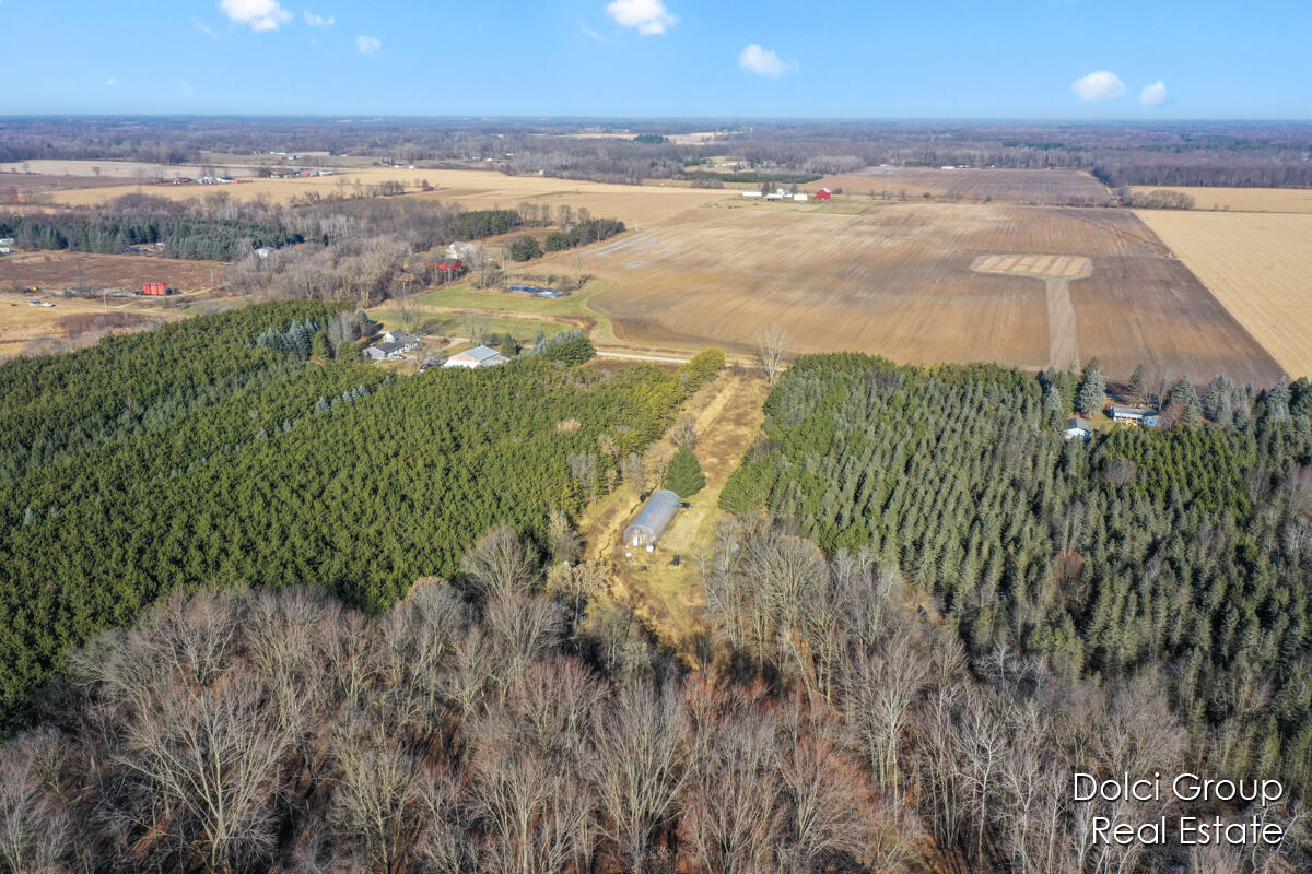 11612 East Colby Road Crystal, MI 48818 - Photo 10 of 51 IMG_1005