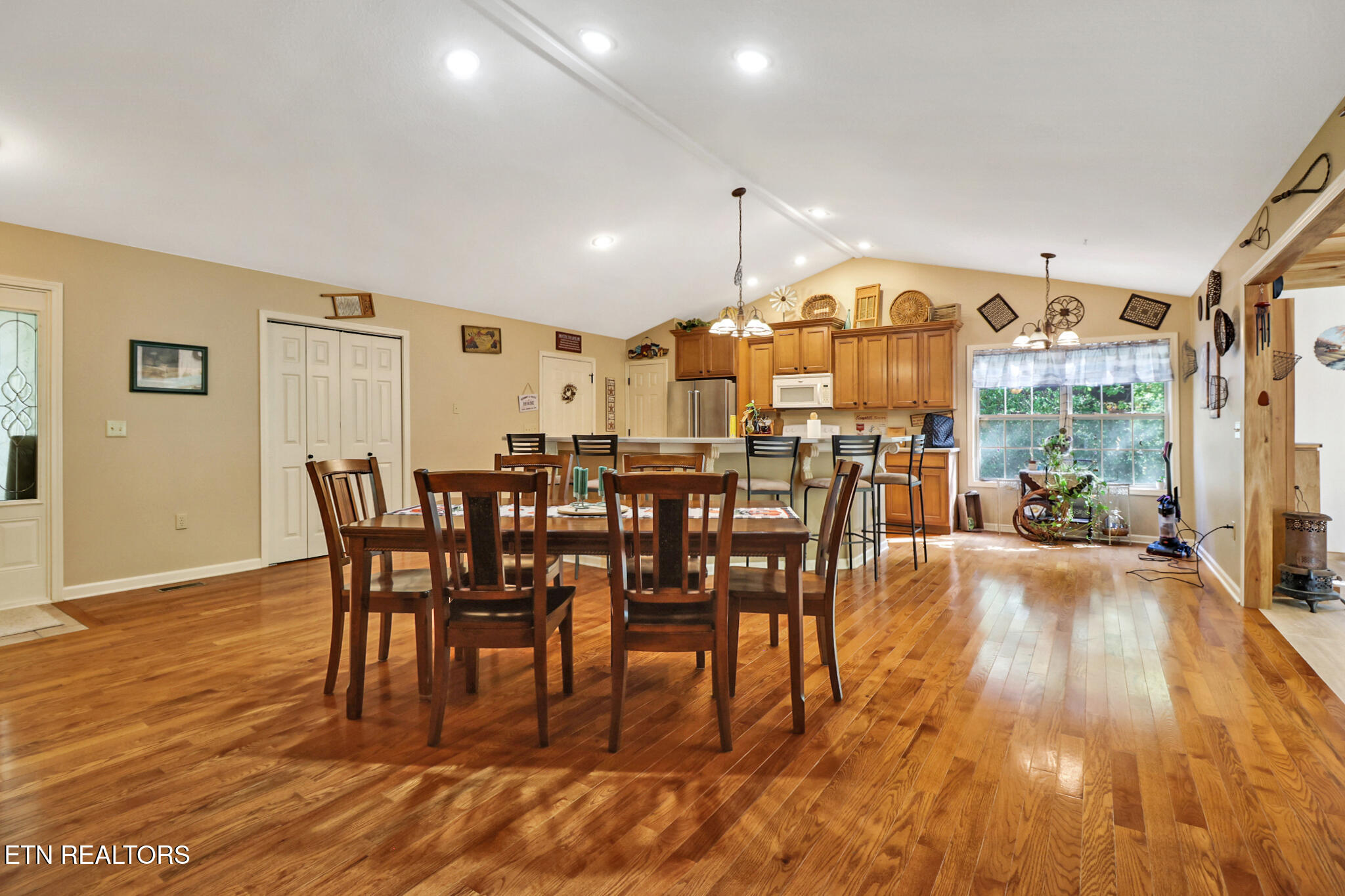 224 Victoria Circle Jamestown, TN 38556 - Photo 17 of 51 if1a1134-if1a1138