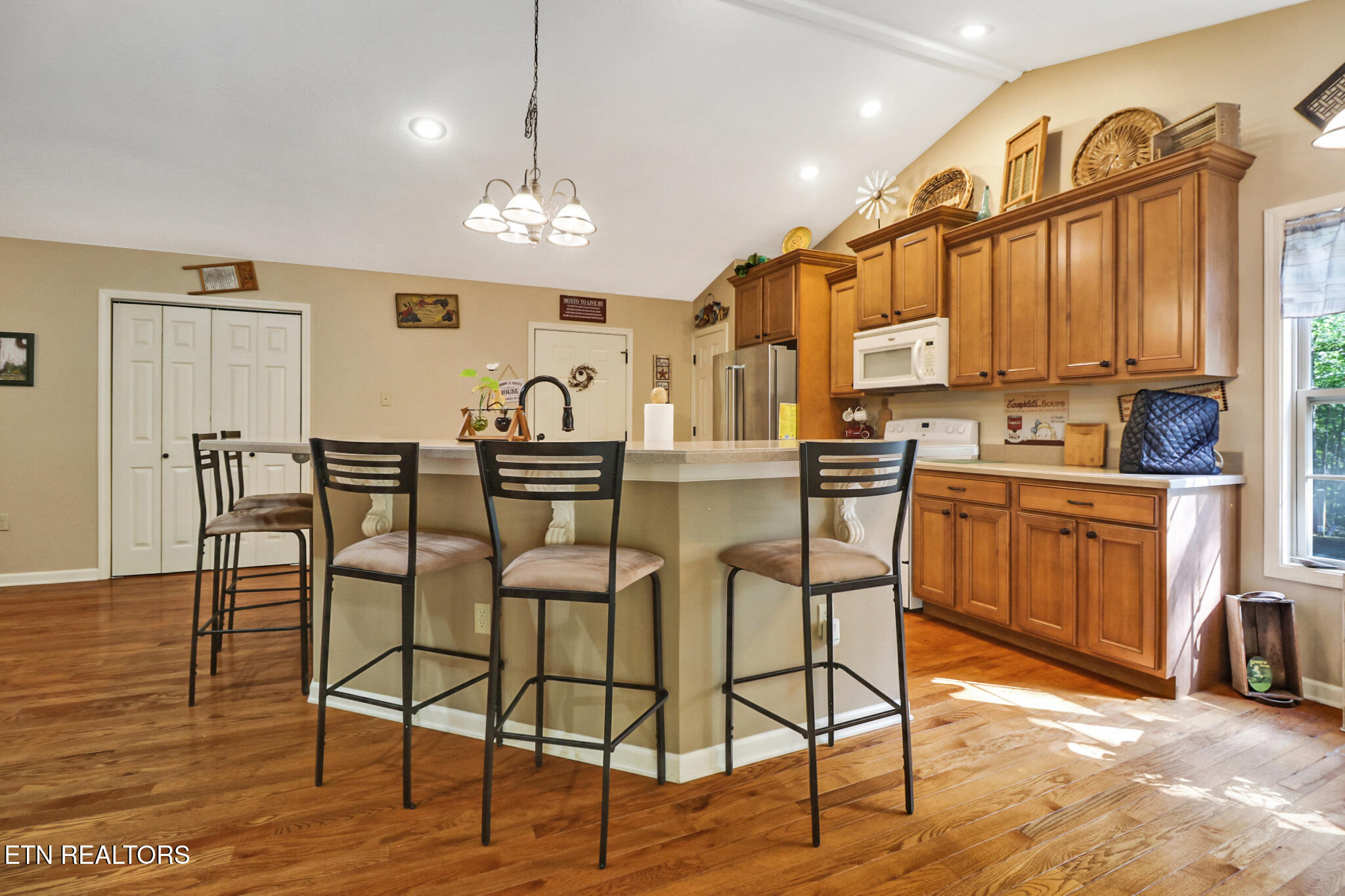 224 Victoria Circle Jamestown, TN 38556 - Photo 18 of 51 if1a1139-if1a1143