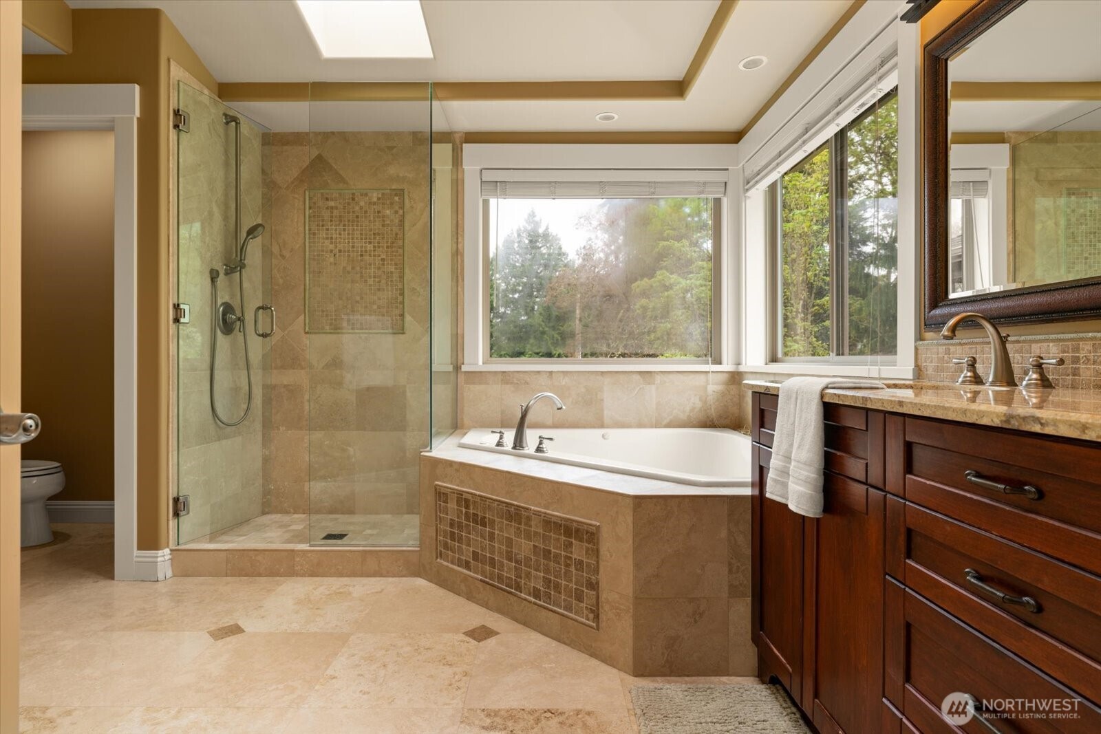 19415 100th Avenue Northeast Bothell, WA 98011 - Photo 25 of 40