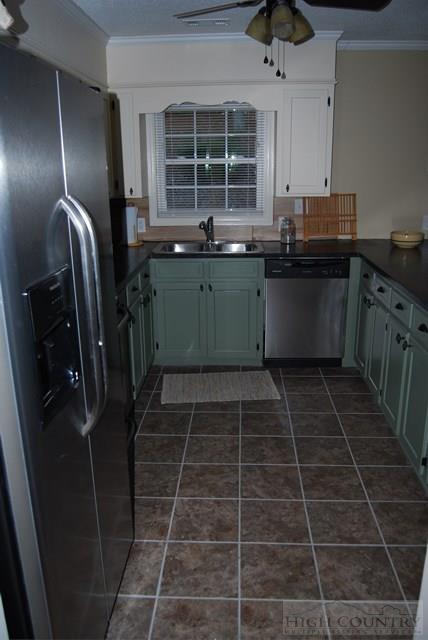 231 Silo Road Sparta, NC 28675 - Photo 7 of 46 Gallery Image 7