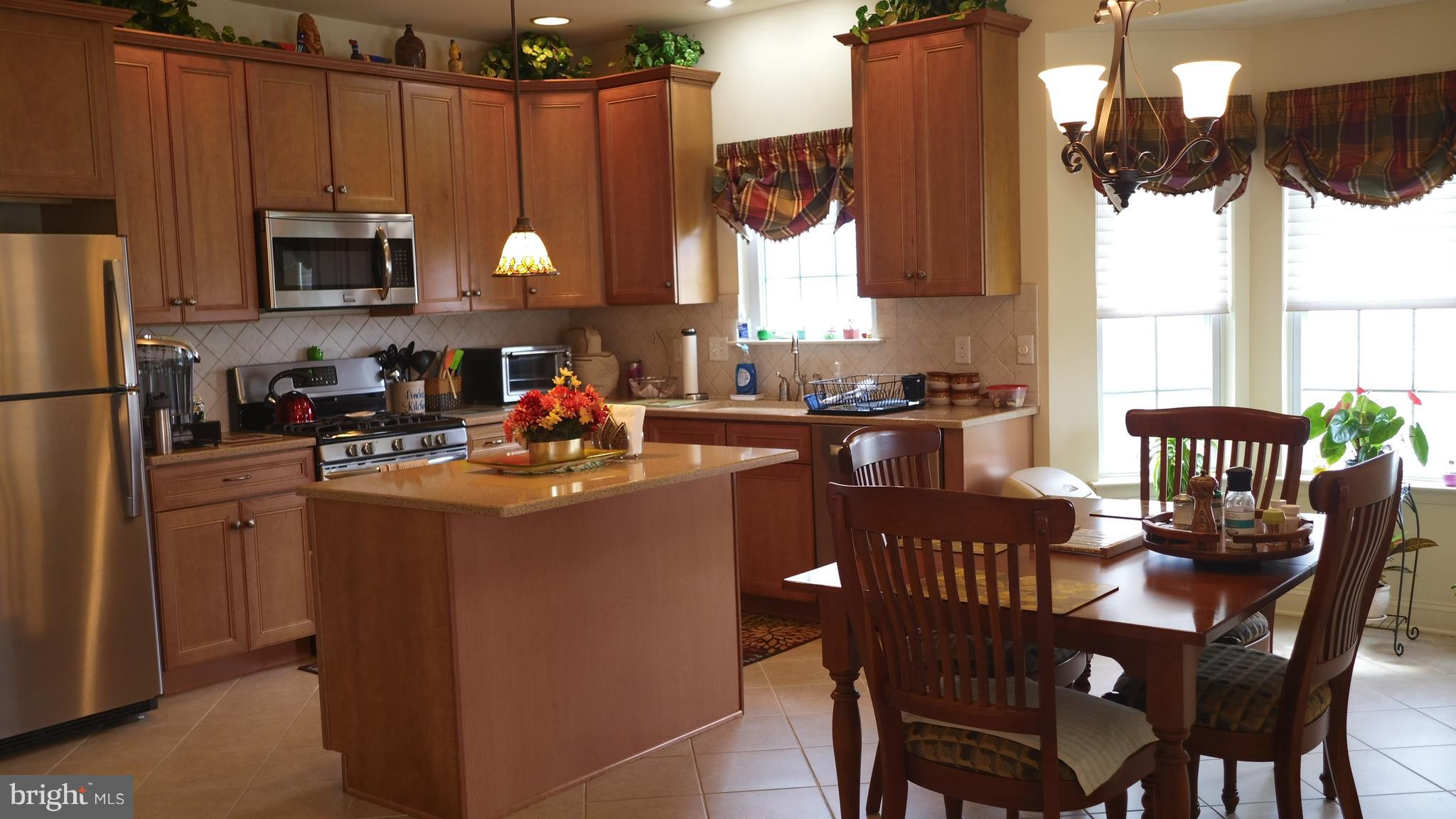 1900 Speedwell Road Lancaster, PA 17601 - Photo 11 of 48 LOVELY MAPLE KITCHEN WITH ISLAND
