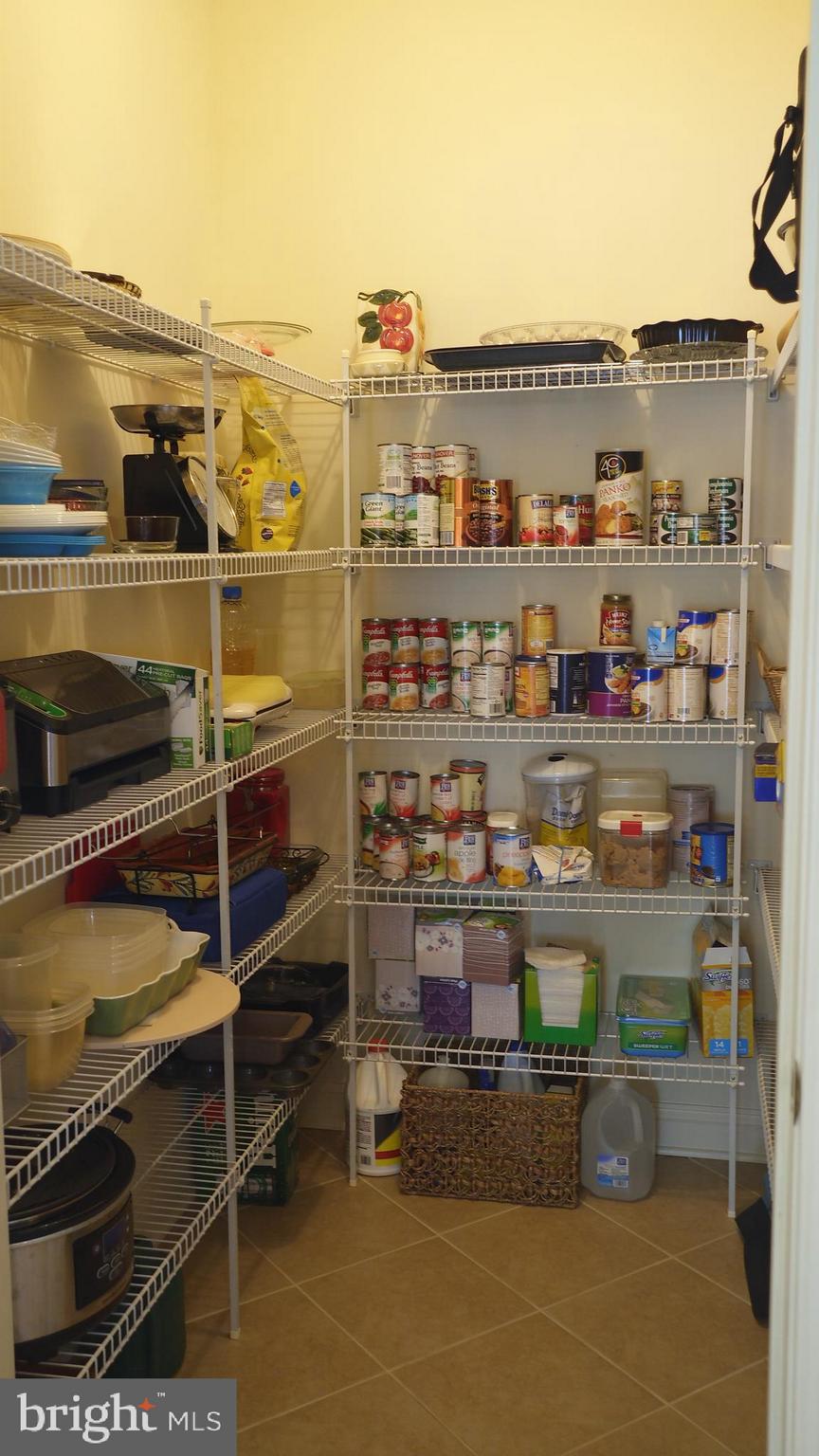 1900 Speedwell Road Lancaster, PA 17601 - Photo 24 of 48 WALK-IN PANTRY!!!