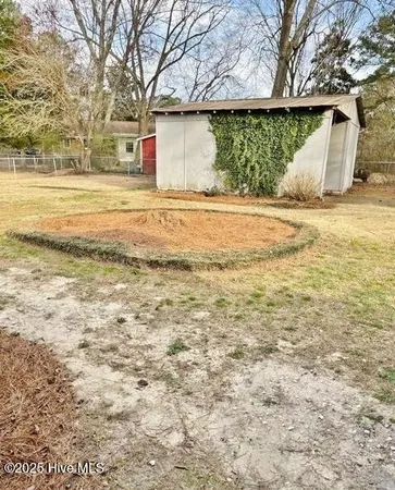 $1,575 | 211 Nichols Drive, Greenville, NC 27858