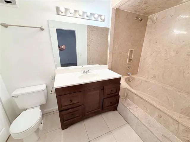 $1,800 | 34 Crossings Circle, Unit D, Boynton Beach, FL 33435