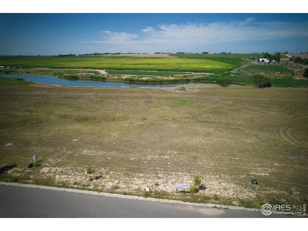 19 Lakeview Circle Fort Morgan, CO 80701 - Photo 5 of 11 a view of a ocean view
