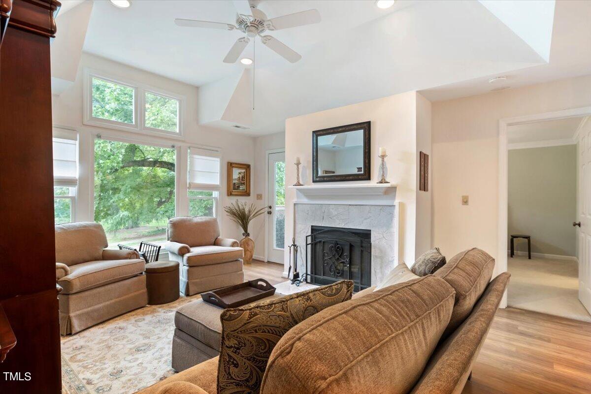 1050 Washington Street, Unit 202 Raleigh, NC 27605 - Photo 13 of 23 13-1050 Washington St-13