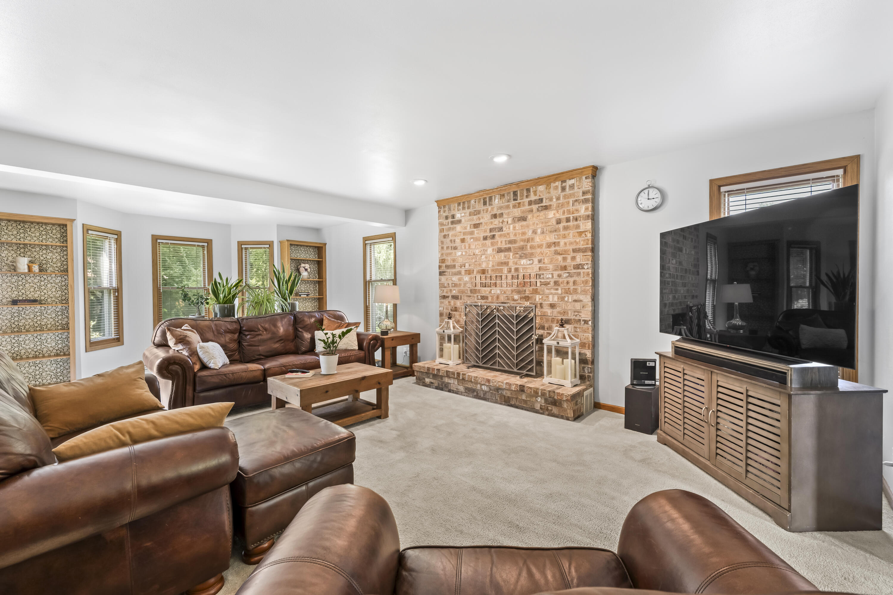 7326 Forty Acre Road Caledonia, WI 53126 - Photo 13 of 35 Unwind in the Family Room