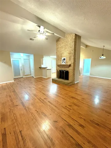 $1,850 | 1014 Stoneleigh Court, Tomball, TX 77375