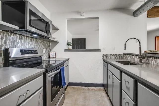 $180,000 | 2124 Burton Drive, Unit 164, Austin, TX 78741