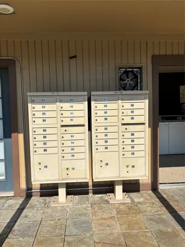 $180,000 | 2124 Burton Drive, Unit 164, Austin, TX 78741