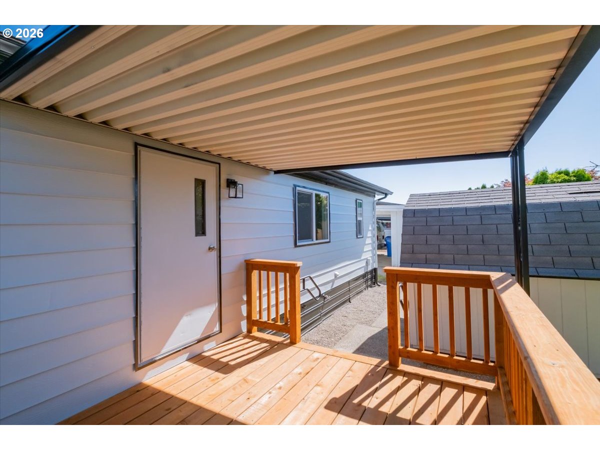 5422 Portland Road Northeast, Unit 79 Salem, OR 97305 - Photo 40 of 48