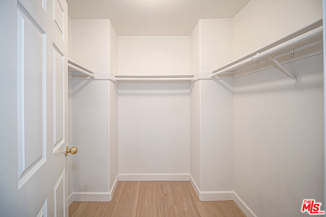 2950 South Bentley Avenue, Unit 3 Los Angeles, CA 90064 - Photo 21 of 32 a view of walk in closet