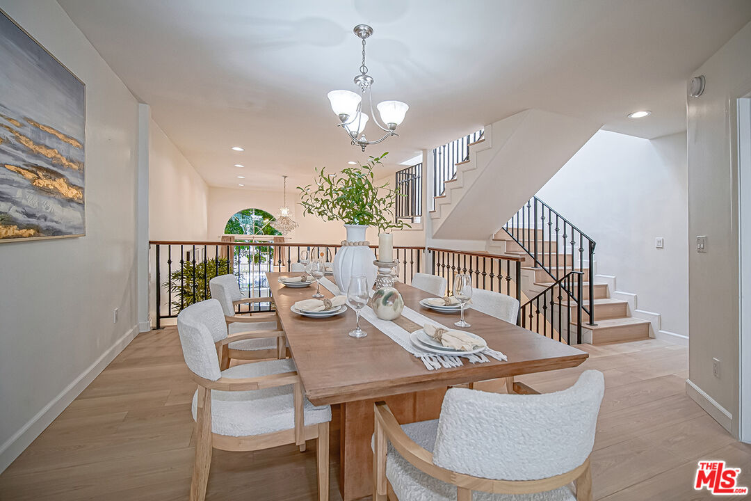 2950 South Bentley Avenue, Unit 3 Los Angeles, CA 90064 - Photo 9 of 32 a view of a dining room with furniture