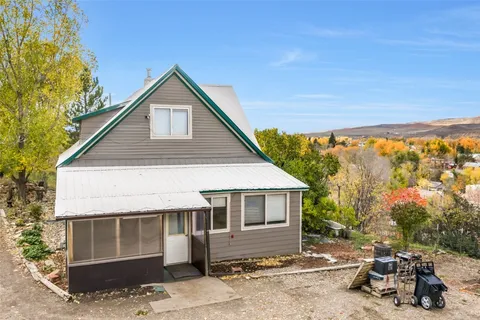a house view with a outdoor space