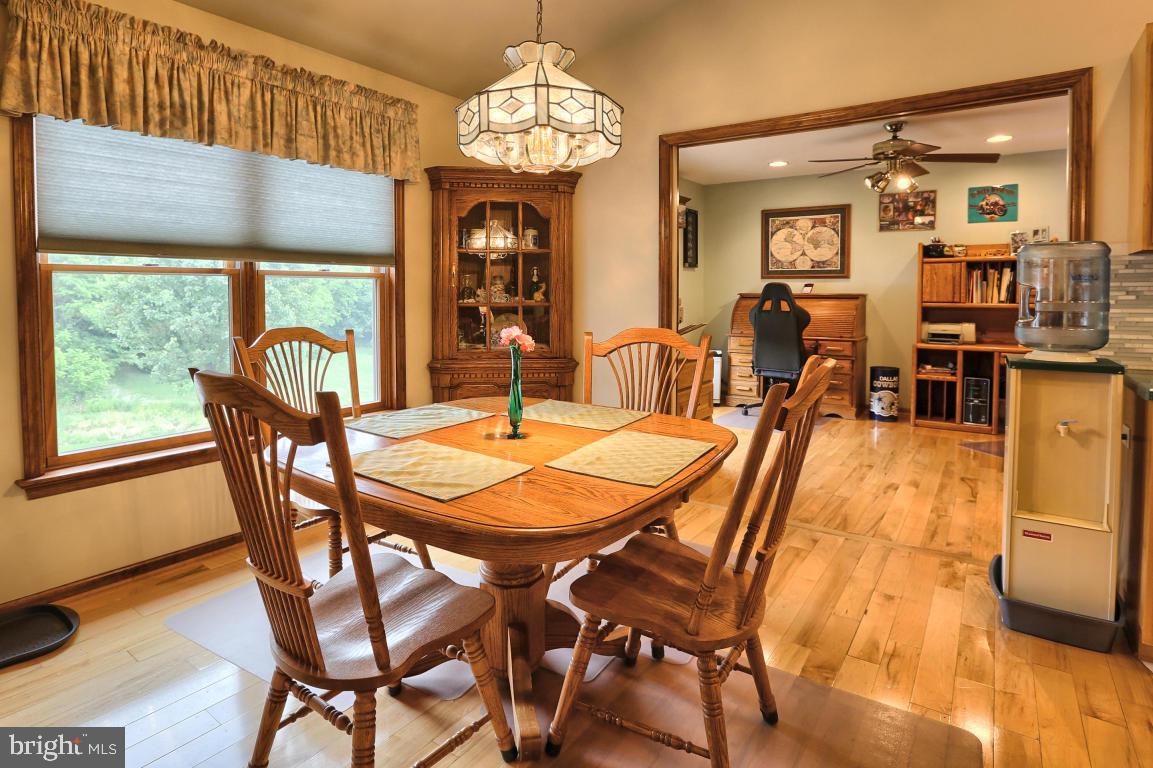 823 Power Road Manheim, PA 17545 - Photo 11 of 66