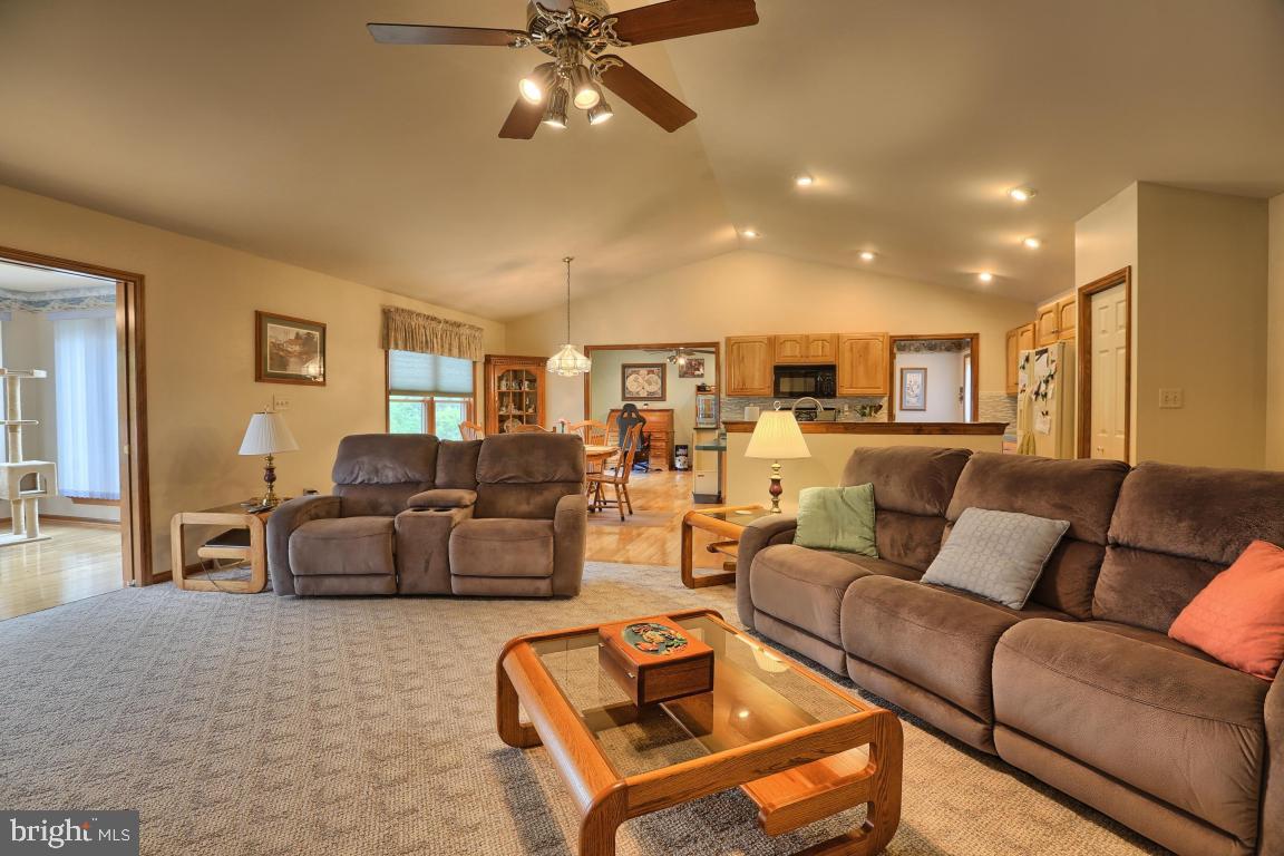 823 Power Road Manheim, PA 17545 - Photo 8 of 66