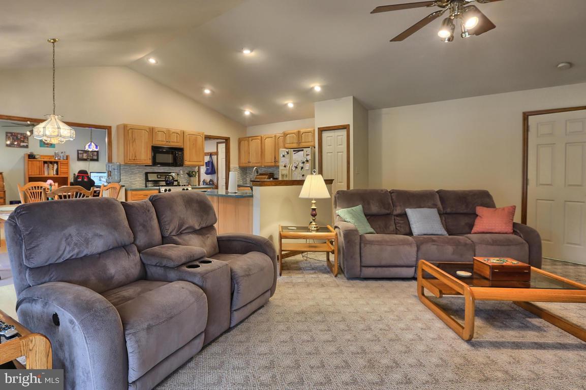 823 Power Road Manheim, PA 17545 - Photo 9 of 66