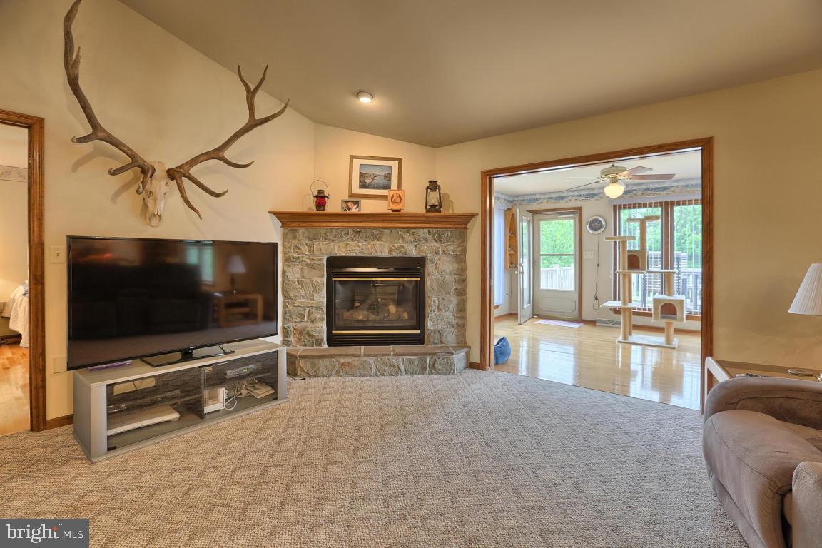 823 Power Road Manheim, PA 17545 - Photo 10 of 66