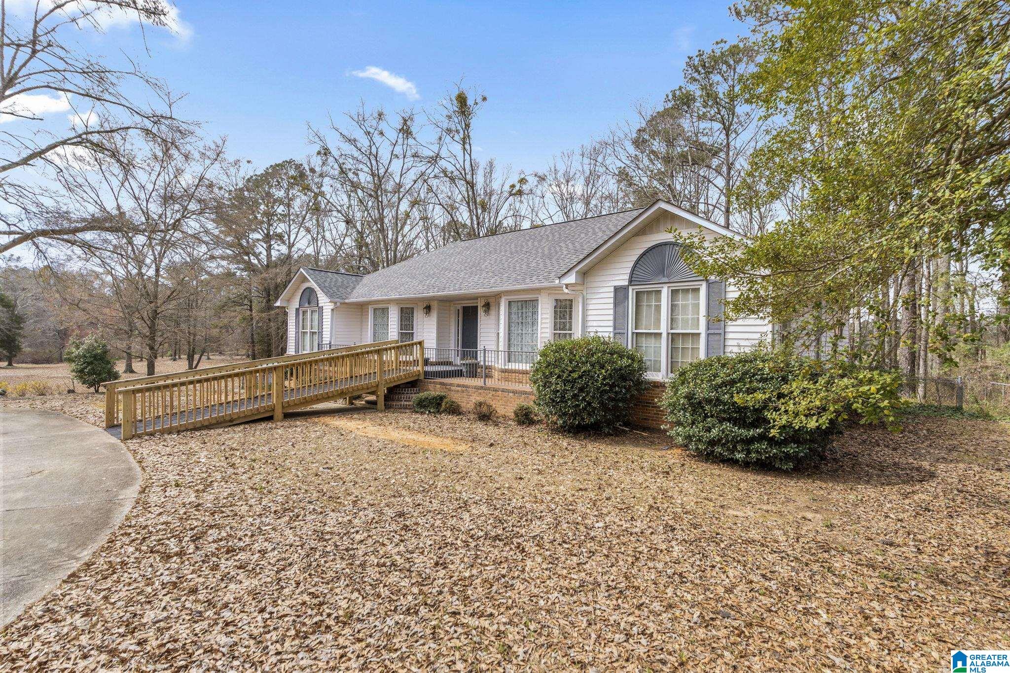 787 Thompson Chapel Road Jemison, AL 35085 - Photo 2 of 48