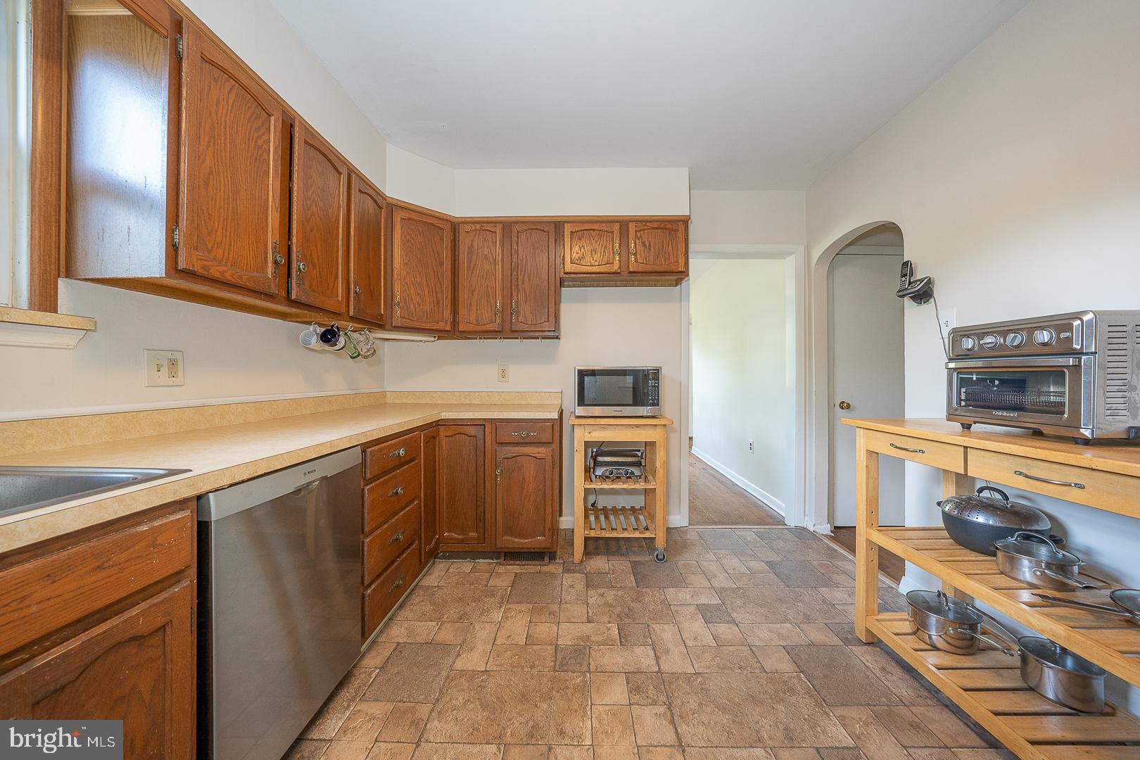 306 Prichard Lane Wallingford, PA 19086 - Photo 11 of 29 Kitchen