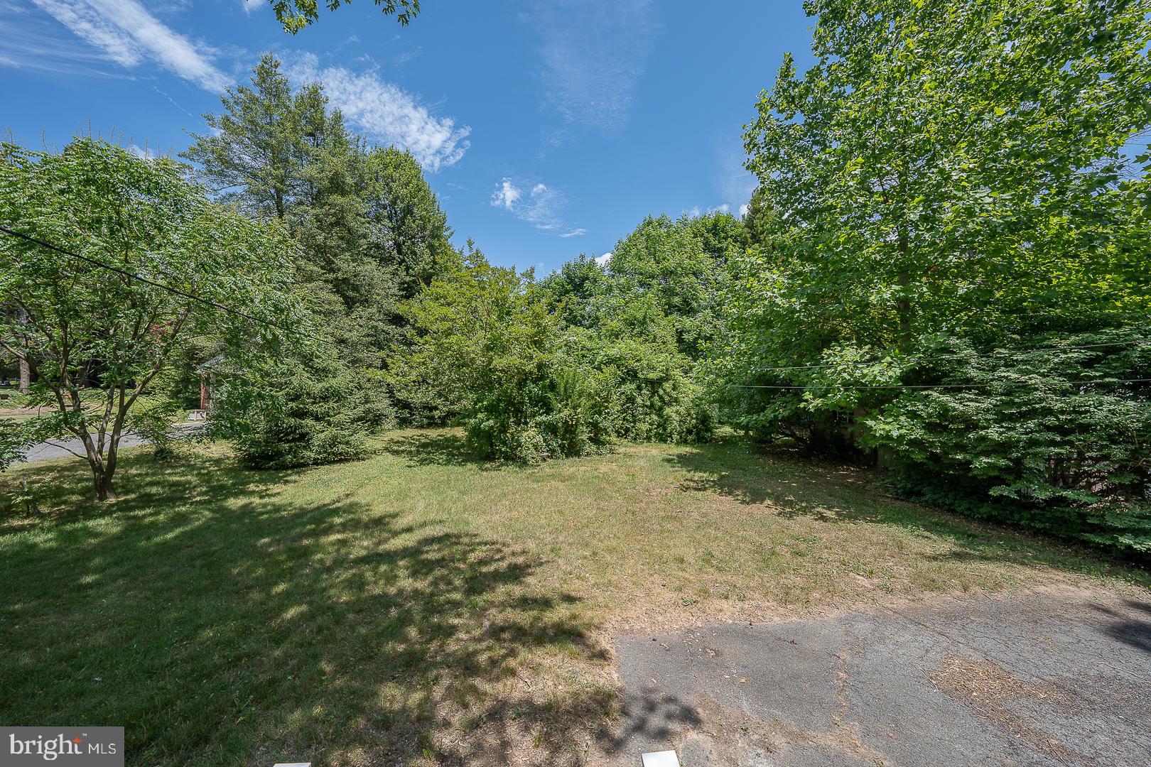 306 Prichard Lane Wallingford, PA 19086 - Photo 26 of 29 Flat Rear Yard